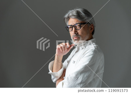 廚師廚師高級男性思考 119091573