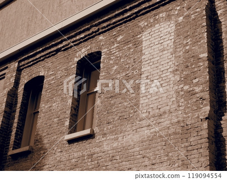 Red brick building 119094554