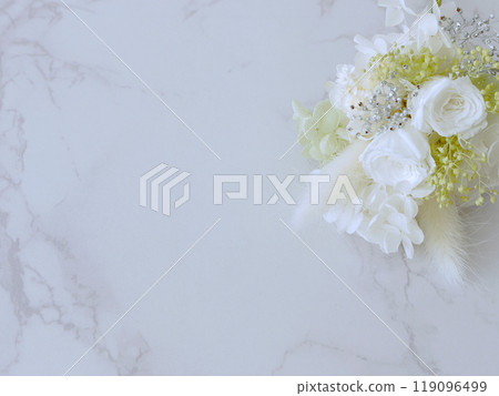 Mini bouquet (white) (marble background) 119096499