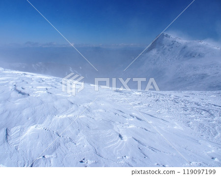 Mt. Inazawa seen from Norikoshi Jodo on Mt. Kisokoma in winter Mt. Inazawa seen from Norikoshi Jodo on Mt. Kisokoma in winter 119097199