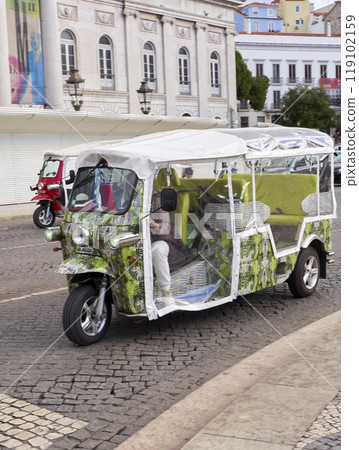 tuk tuk tourist transport tuk tuk tourist transport 119102159