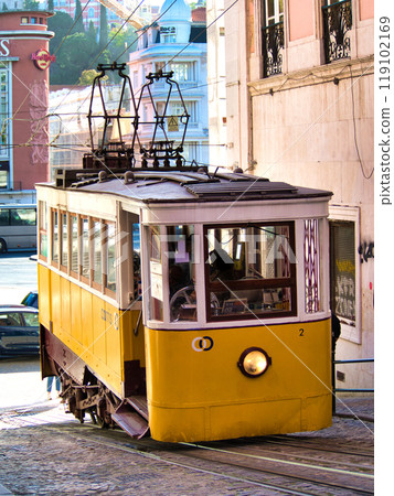 funicular in the city of lisbon 119102169