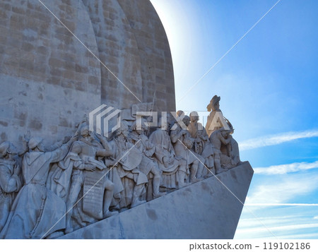 Conquistador's monument in Lisbon 119102186