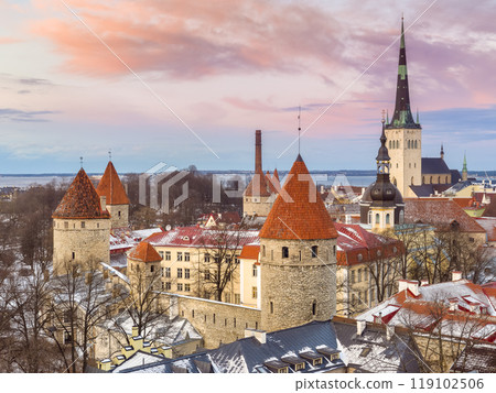 Evening view of Tallinn, Estonia / Tallinn, Estonia 119102506