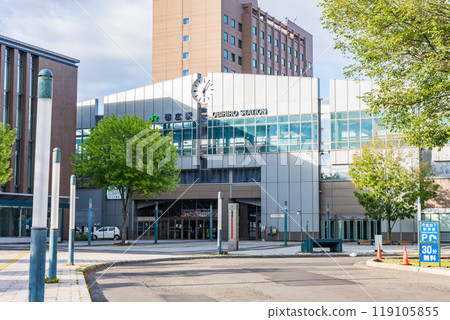 Japanese station building: JR Hokkaido Obihiro Station 119105855