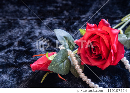 Passionate artificial red roses and pearls② (horizontal) 119107254