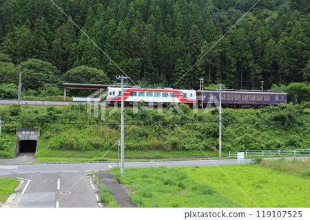 Sanriku Railway Taro Station front view 119107525