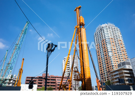 Construction site and heavy machinery 119107929