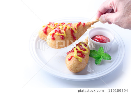 American dog fast food (white background) 119109594