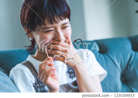 微笑的女性肖像‖ 119109933