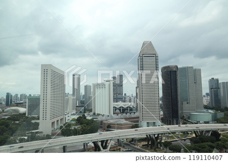 Singapore's skyscrapers and luxury hotels Singapore's skyscrapers and luxury hotels 119110407