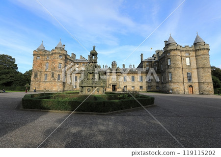 Panoramic view from the entrance to the Palace of Holyroodhouse 119115202