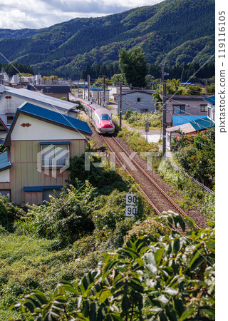 The Akita Shinkansen runs on conventional lines The Akita Shinkansen runs on conventional lines 119116105