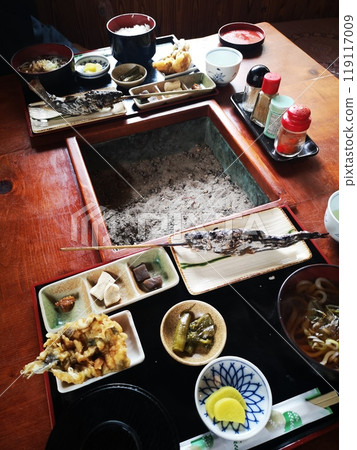 古民居鹽烤石斑魚套餐 119117009