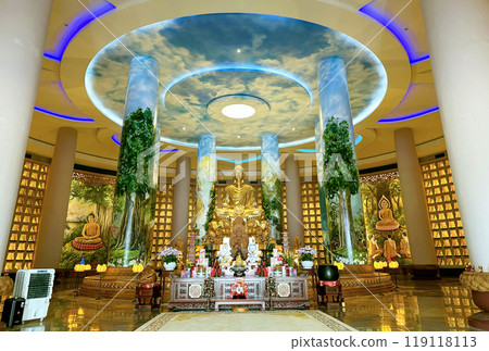 ecoration With Buddha Statues On Altar At Linh Phong Pagoda In Binh Dinh Province, Vietnam. ecoration With Buddha Statues On Altar At Linh Phong Pagoda In Binh Dinh Province, Vietnam. 119118113