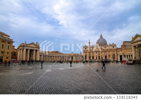 Vatican City, the world's smallest state in Rome, Italy. World Heritage sites St. Peter's Basilica and St. Peter's Square Vatican City, the world's smallest state in Rome, Italy. World Heritage sites St. Peter's Basilica and St. Peter's Square 119118345