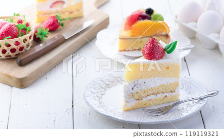 酥餅套裝(蛋糕套裝) 草莓酥餅 水果塔 酥餅套裝(蛋糕套裝) 草莓酥餅 水果塔 119119321