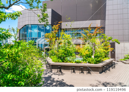 [Tokyo] The lush rooftop garden at Omokado, Tokyu Plaza Omotesando 119119496