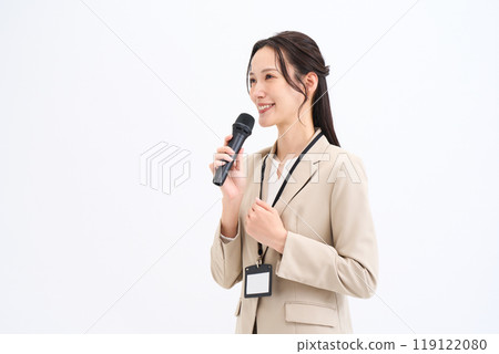 Interviewer, reporter, presenter, announcer, interview, entertainment 119122080