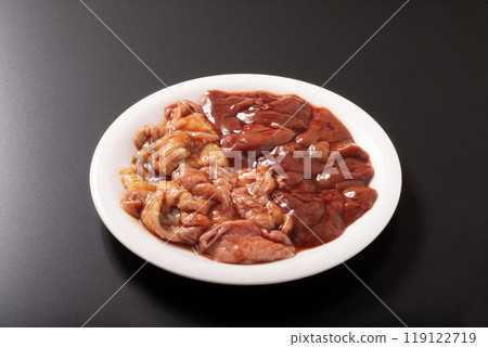 Chicken offal mix (chicken liver, chicken skin) 119122719