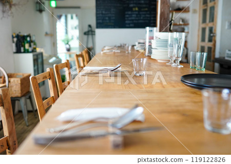 咖啡廳用餐室內 119122826