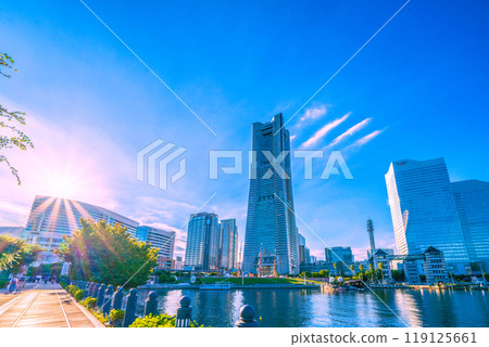 Yokohama cityscape in Japan - View of Yokohama Landmark Tower and Minato Mirai from Kishamichi (26th) 119125661