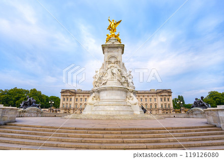 Queen Victoria monument near Buckingham palace in London, England Queen Victoria monument near Buckingham palace in London, England 119126080