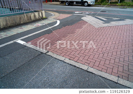 Interlocking sidewalk 119126329