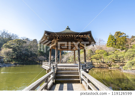 千葉縣成田市成田山公園龍地池漂浮館成田 119126599