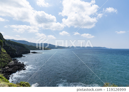 View from Motonosumi Shrine, Nagato City, Yamaguchi Prefecture 119126999