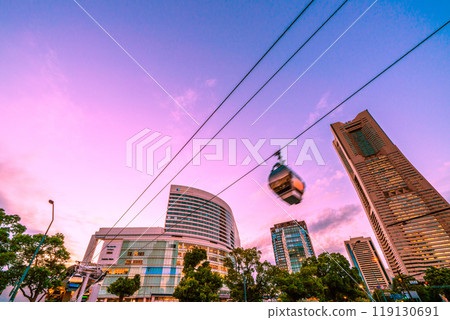 Yokohama cityscape in Japan, overlooking the Yokohama Landmark Tower and the Minato Mirai area (26th) 119130691