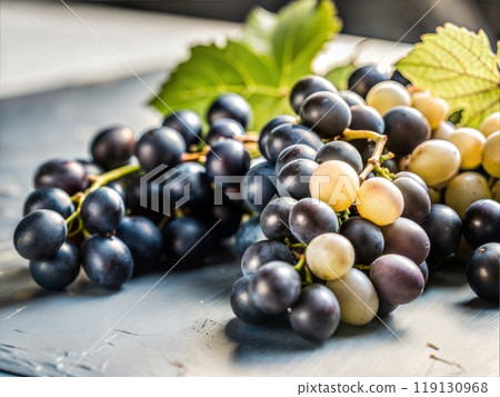 Close-up of Ripe Green Grapes Close-up of Ripe Green Grapes 119130968