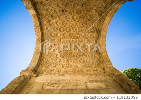 View from below of the Roman triumphal arch of Orang city View from below of the Roman triumphal arch of Orang city 119132059