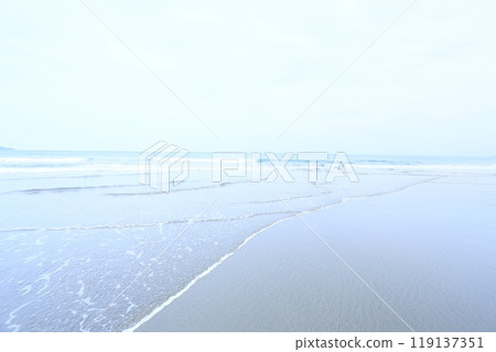 多次重疊的波浪漸變 119137351