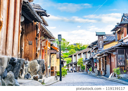 Streets of Japanese houses, Kyoto, Ninenzaka 119139117