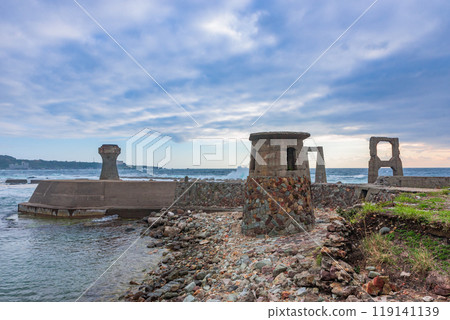 World Heritage Site "Sado Island Gold Mine" Oma Port (Historic Site) Important Cultural Property "Cultural Landscape of Sado Aikawa Mines and Mining Towns" World Heritage Site "Sado Island Gold Mine" Oma Port (Historic Site) Important Cultural Property "Cultural Landscape of Sado Aikawa Mines and Mining Towns" 119141139