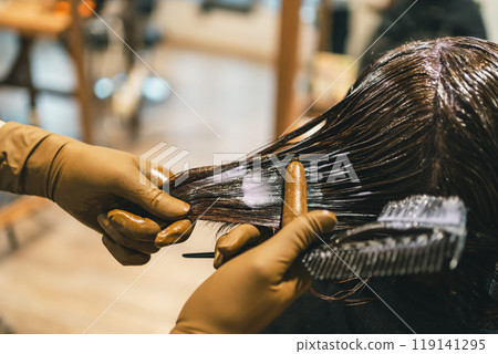 dyeing white hair, female, females 119141295