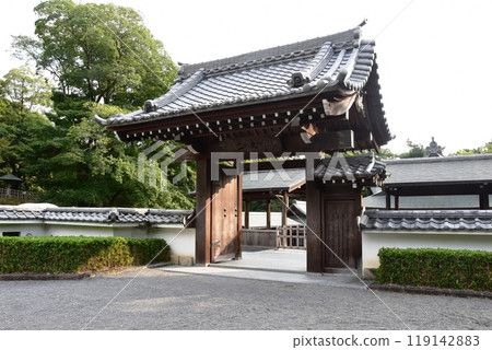愛知縣岡崎公園的二之丸能劇場門 愛知縣岡崎公園的二之丸能劇場門 119142883
