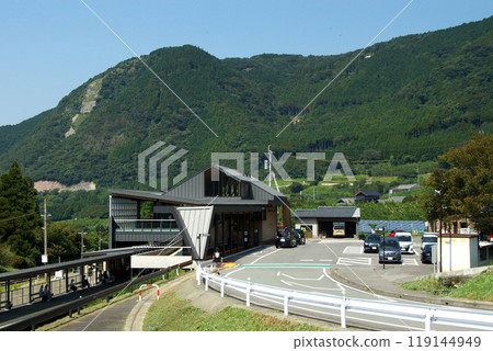Minamiaso Railway - Scenery along the line after the full restoration following the earthquake - Around Tateno Station Minamiaso Railway - Scenery along the line after the full restoration following the earthquake - Around Tateno Station 119144949