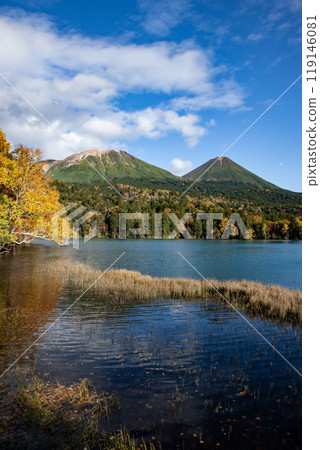 The hidden lake Onneto The hidden lake Onneto 119146081