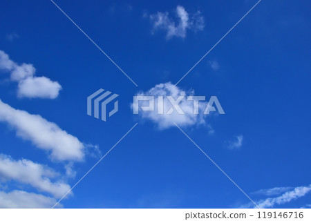 Blue sky and white clouds, autumn clouds 119146716