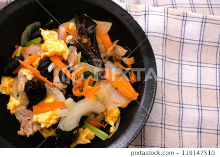 Stir-fried egg and pork egg 119147510