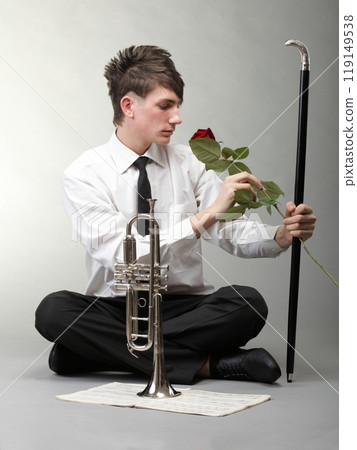 Portrait young man enamoured love Trumpet Portrait young man enamoured love Trumpet 119149538