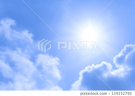 Summer sky, sun and clouds Yokohama 119152795