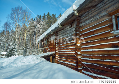 Russian Traditional wooden peasant house Russian Traditional wooden peasant house 119155545