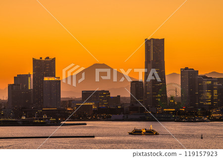 Yokohama cityscape in Japan. Views of Mt. Fuji, Minato Mirai, Marine Rouge, etc. The direction of Sakuragicho Station is in the back left of the center of the screen. 119157923