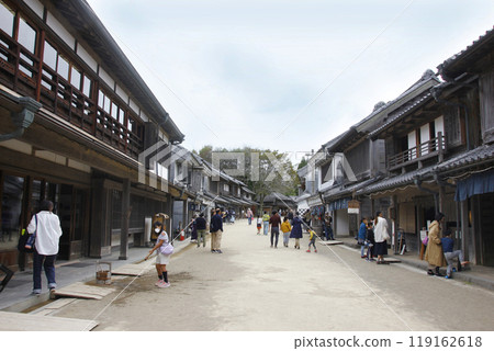 再現江戶時代舊街景的道路。與家人和孩子一起參觀家園。 119162618