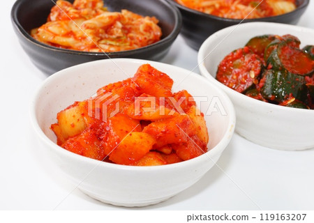 Assorted kimuchi 119163207