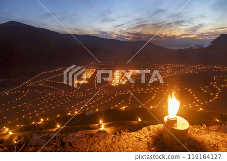 Onakado Rice Terrace Fire Festival [Nagasaki City, Nagasaki Prefecture] 119164127