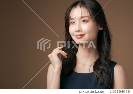 20多歲長髮女子肖像 119164656